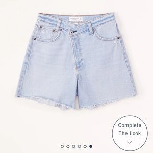 Abercrombie & Fitch Curve Love High Rise Dad Shorts